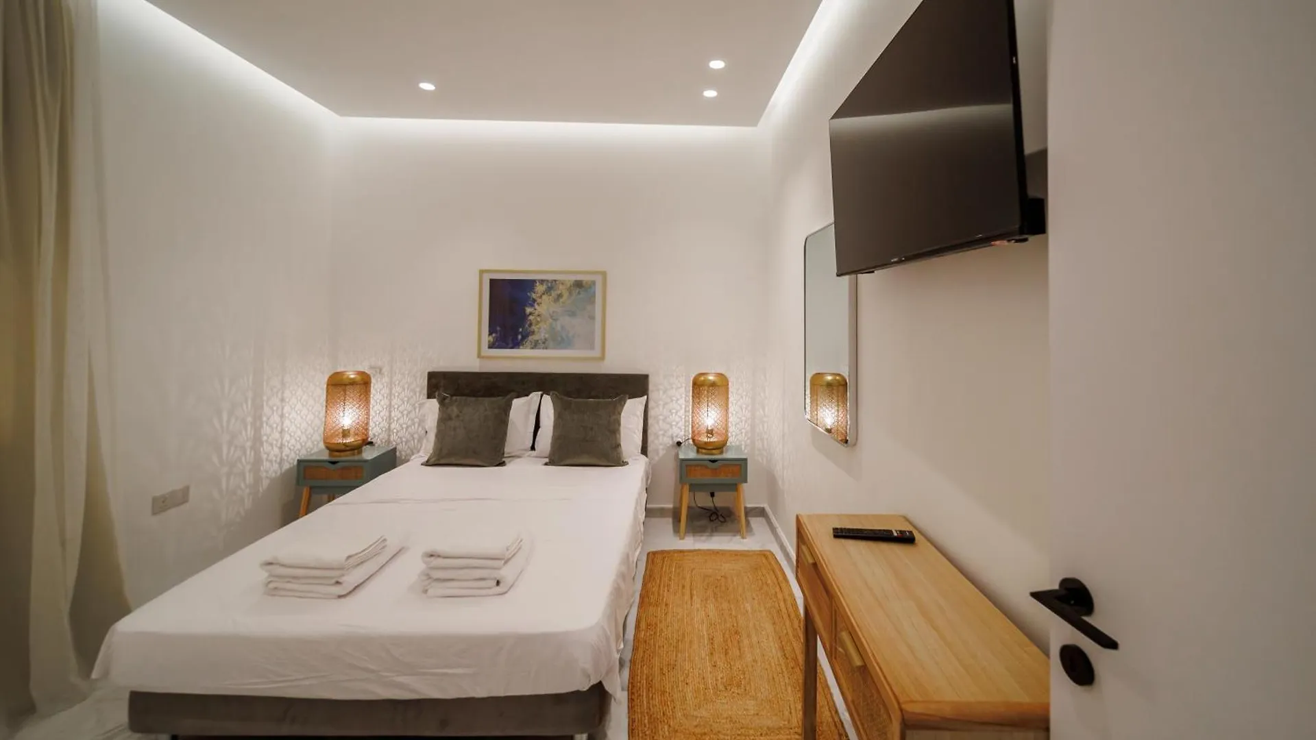 Luxurious 2Bed City Apartment Larnaca