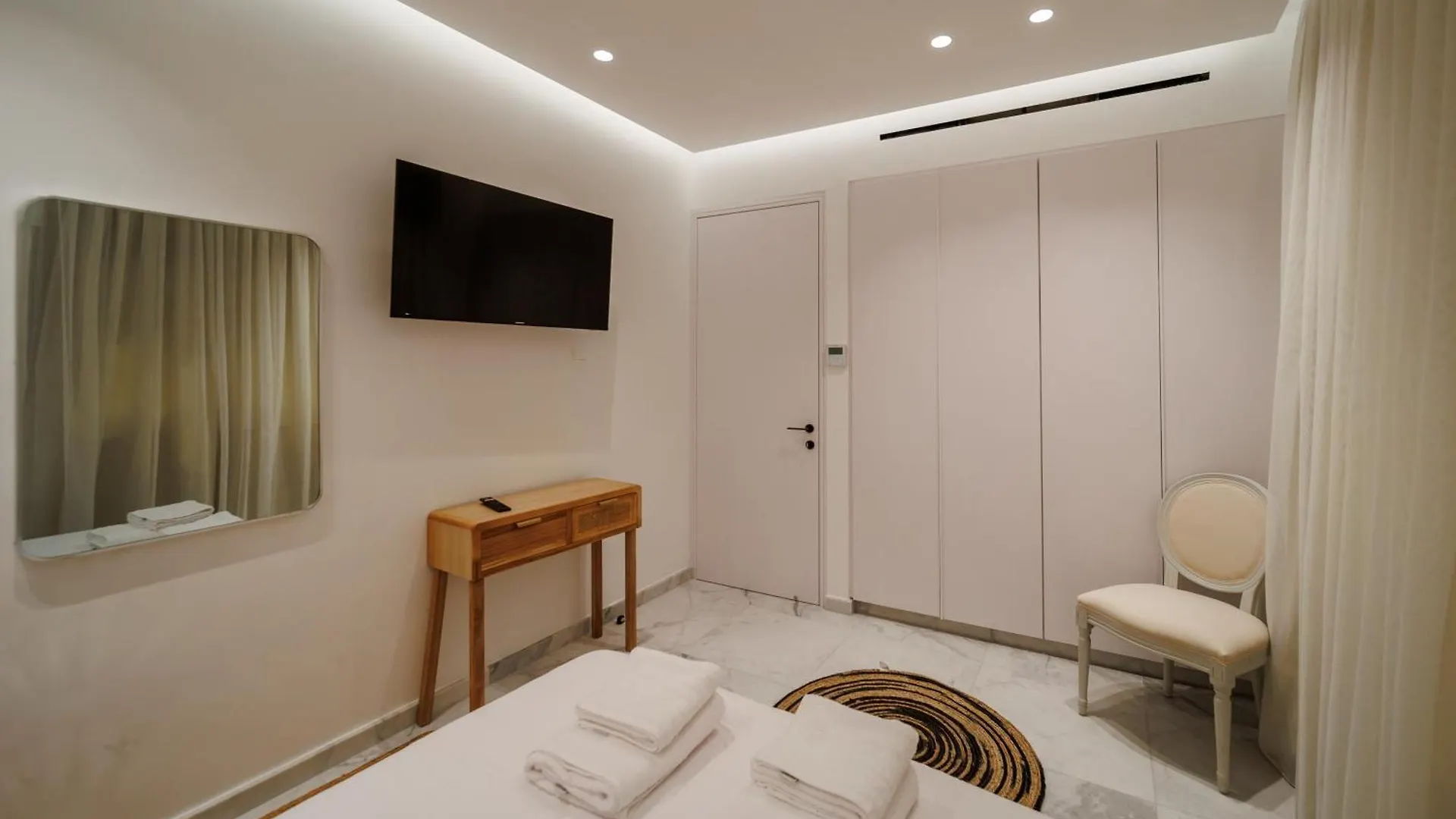 Luxurious 2Bed City Apartment Larnaca 0*,  Cyprus