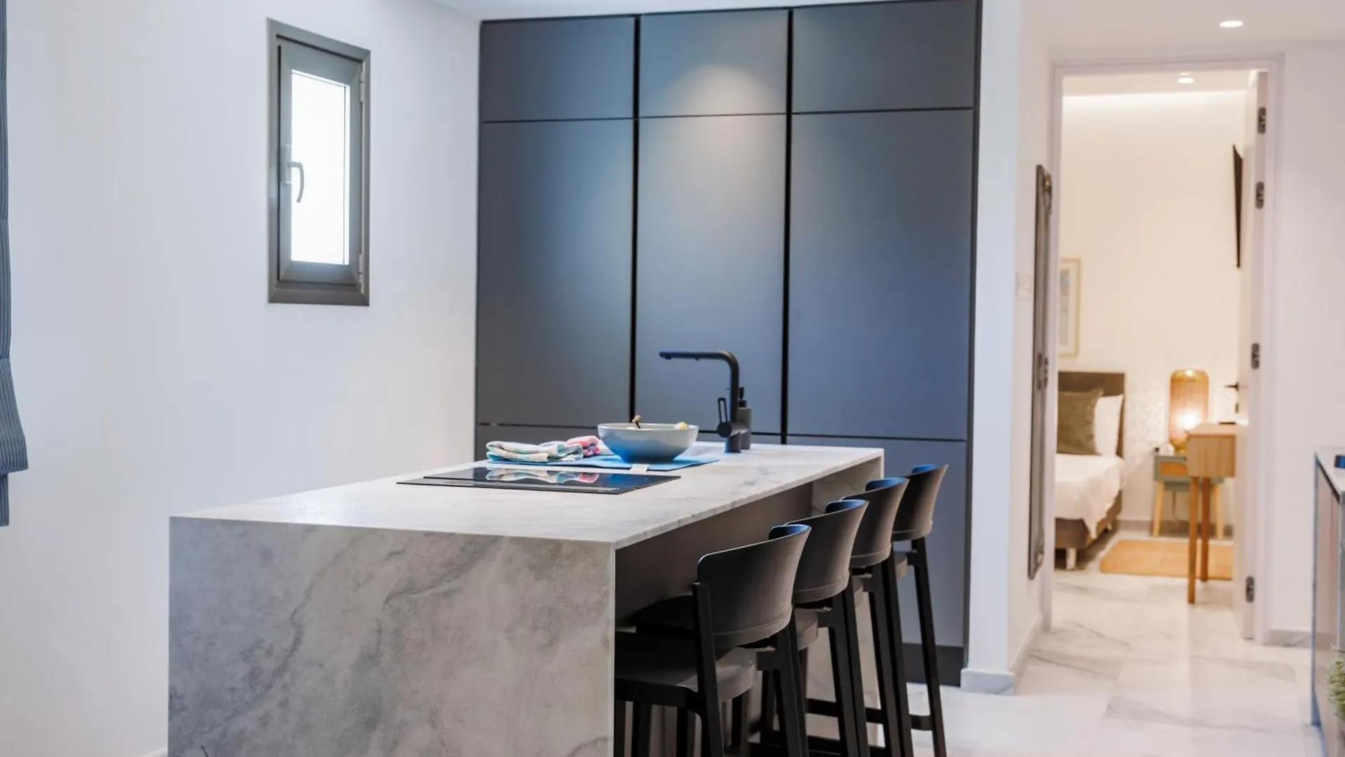 Luxurious 2Bed City Apartment Larnaca Cyprus